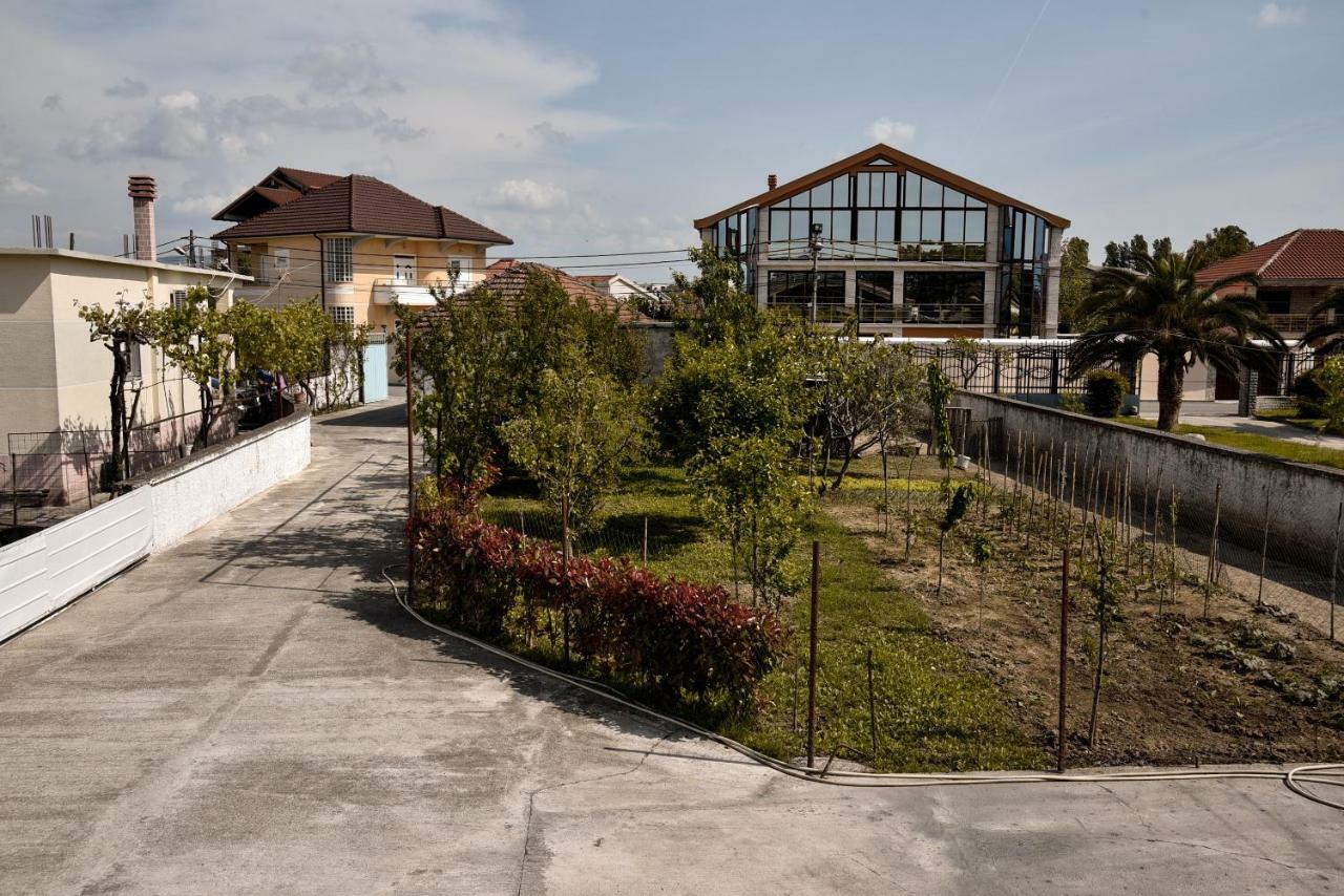 Villa Garden Shkodra Luaran gambar